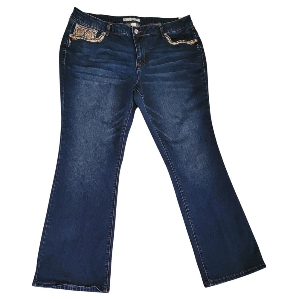 EST. 1946 Denim Curvy Bootcut Jeans 18W Embellished Boho Embroidered Sequins